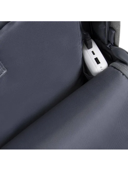 Рюкзак для ноутбука RIVACASE 7562 grey/dark blue 15.6/6