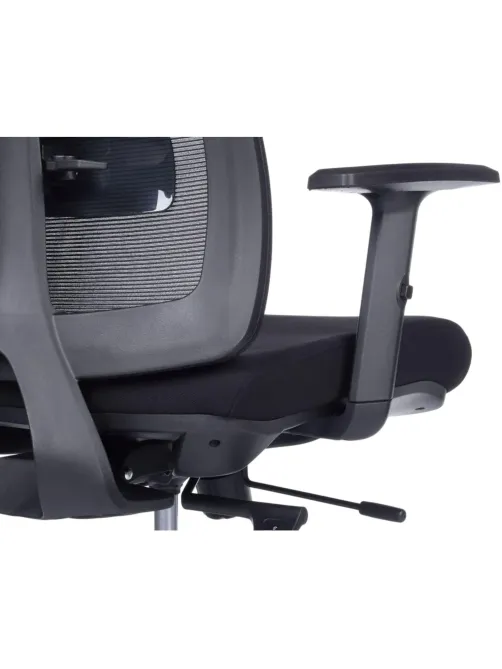Кресло RV_Astra W-365A Черный