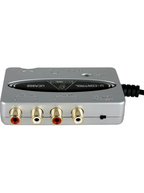 Аудиоинтерфейс Behringer UCA202