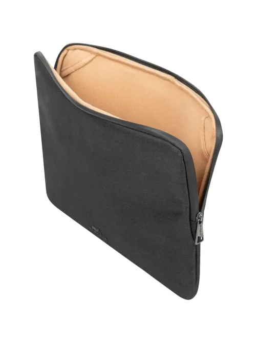 Чехол RIVACASE 8115 black Clark-ECO для MacBook Air 15 / 12