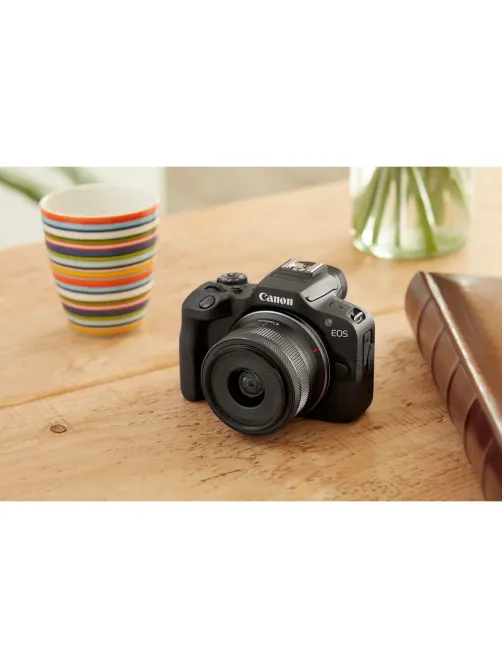 Фотоаппарат Canon EOS R100 Kit + RF-S 18-45mm IS STM (6052C012)