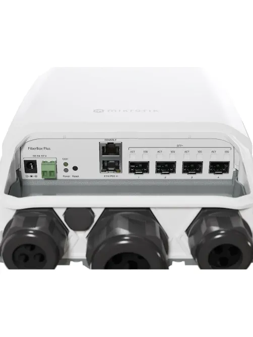 Коммутатор MikroTik Cloud Router Switch CRS305-1G-4S+OUT уличный