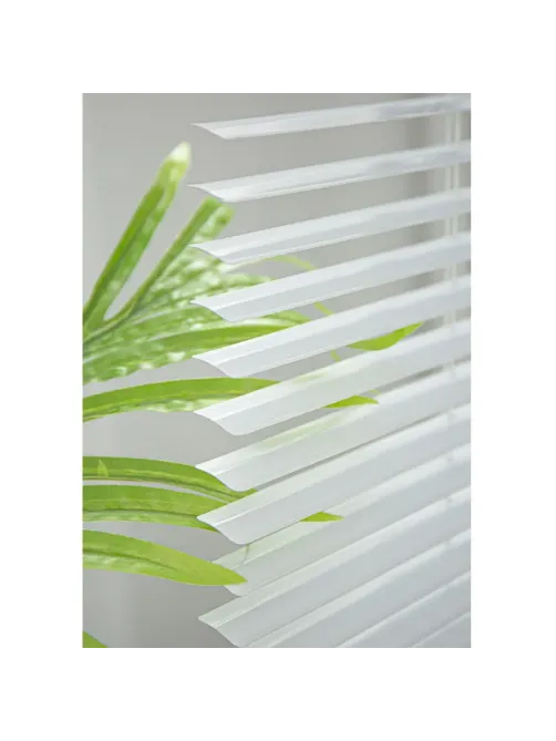 Жалюзи Комус Мебель алюминиевые 40x160см, белые