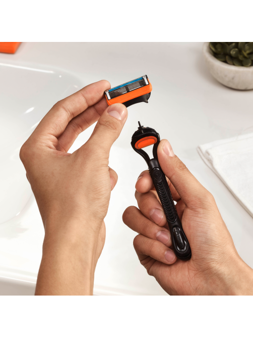 Кассета для бритвенного станка Gillette Fusion, 2шт