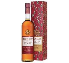 Коньяк Roullet VSOP в подарочной упаковке, 0.7л