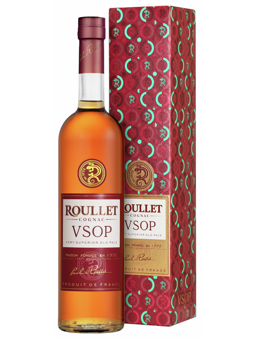 Коньяк Roullet VSOP в подарочной упаковке, 0.7л