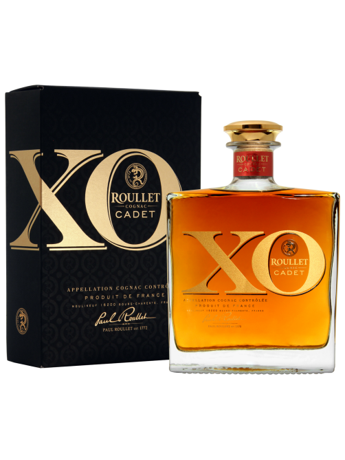 Коньяк Roullet Cadet XO в подарочной упаковке, 0.7л
