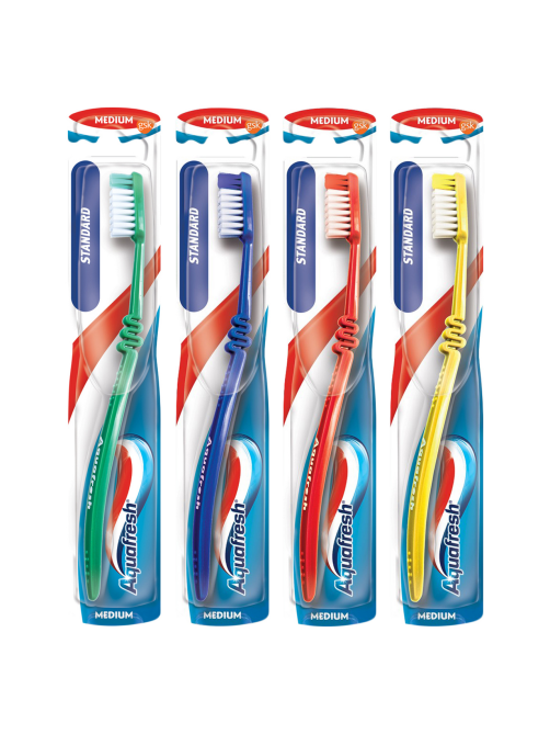 Зубная щетка Aquafresh Standard для ежедневной чистки зубов средняя жесткость в ассортименте
