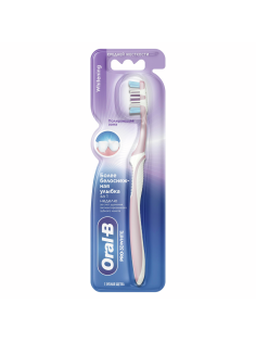 Зубная щетка Oral-B 3D White Whitening средняя