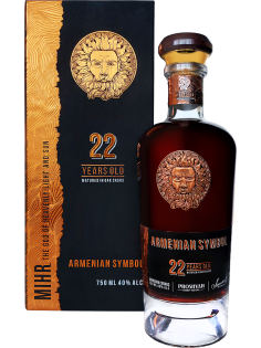 Коньяк Armenian Symbol 22 года в подарочной упаковке, 0.75л
