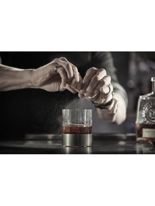 Коньяк Bisquit & Dubouche Cognac VSOP в подарочной упаковке, 0.7л