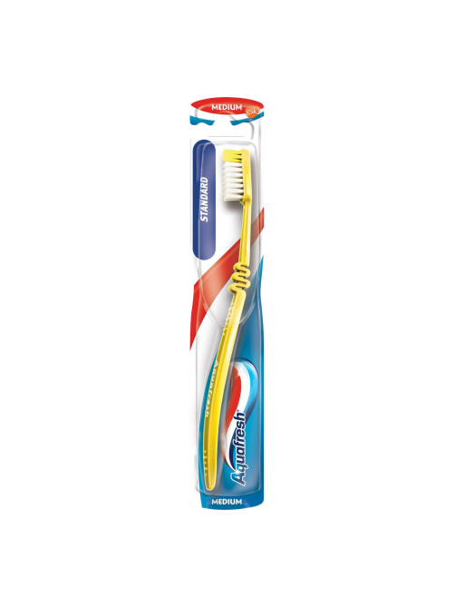 Зубная щетка Aquafresh Standard для ежедневной чистки зубов средняя жесткость в ассортименте