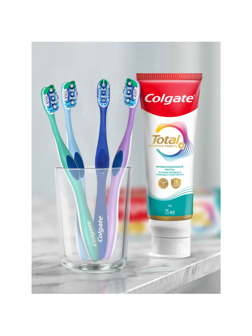 Зубная щетка Colgate 360 удаление бактерий средняя 4в1 2+2шт