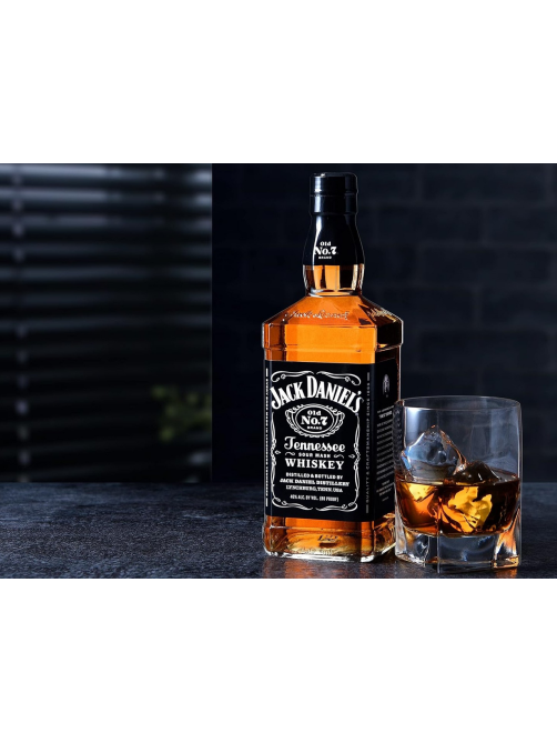 Виски Jack Daniel's Tennessee, 0.7л