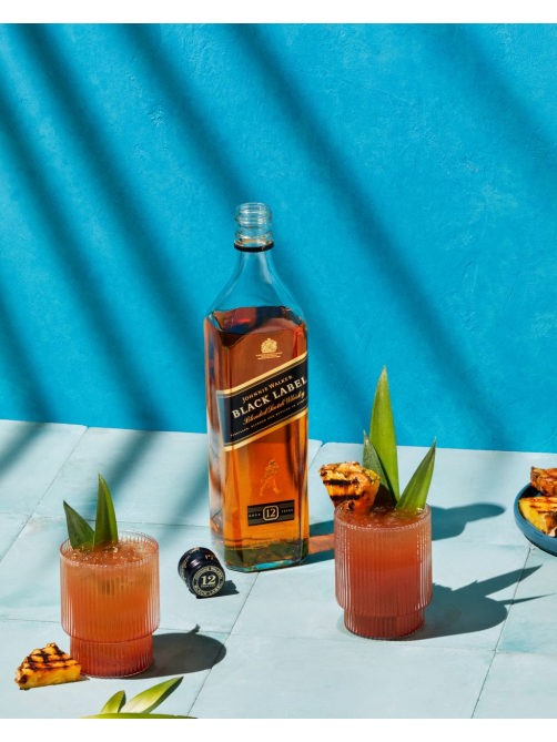 Виски шотландский Johnnie Walker Black Label, 0.7л