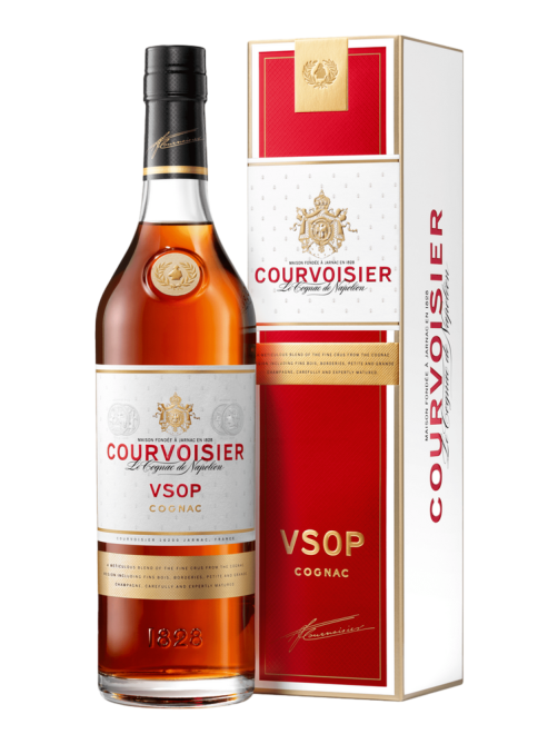 Коньяк Courvoisier VSOP в подарочной упаковке, 0.7л