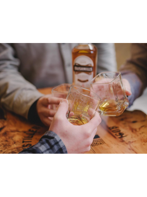 Виски Bushmills Original, 0.7л