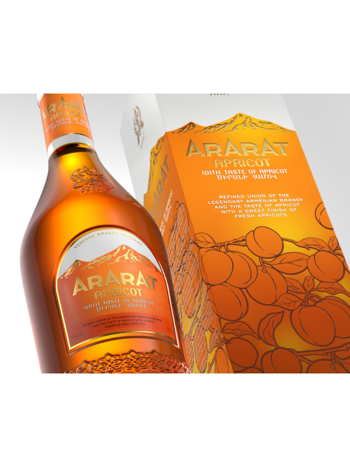 Напиток спиртной Арарат Apricot на основе коньяка со вкусом абрикоса, 0.5л