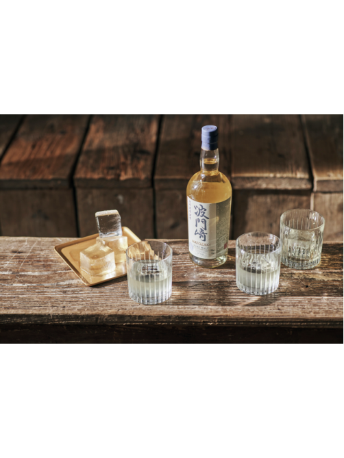Виски японский Hatozaki Japanese pure malt в подарочной упаковке, 0.7л
