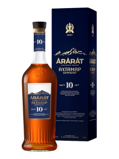 Коньяк Арарат Ахтамар в подарочной упаковке, 0.7л
