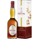 Кальвадос Pere Magloire VSOP в подарочной упаковке, 0.7л