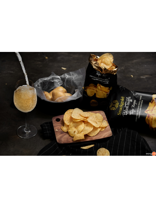 Чипсы Snackgold со вкусом Черный трюфель, 125г