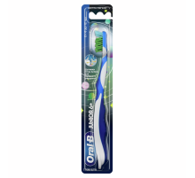Зубная щетка детская Oral-B Junior экстрамягкая 6+ лет