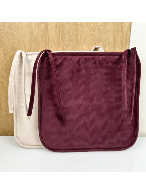 Сидушка 23rd Avenue Herringbone плоская ягодная, 38 x 38см