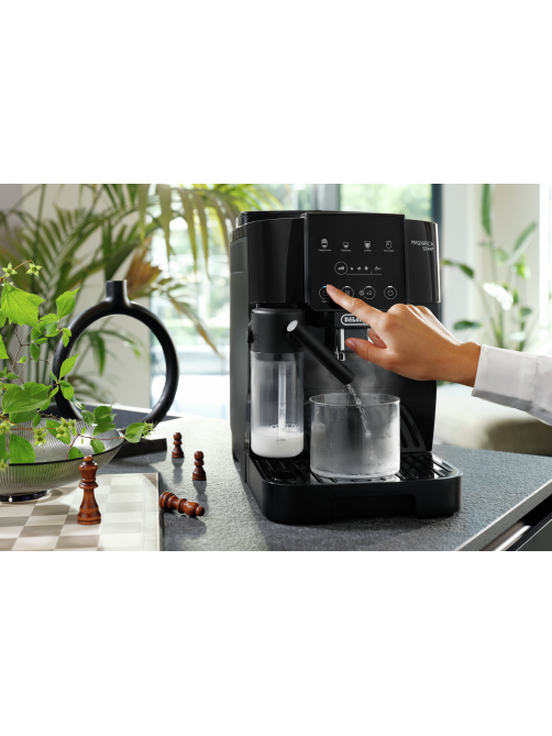 Кофемашина Delonghi Ecam220.60.B