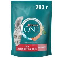 Корм сухой Purina One для стерилизованных кошек и кастрированных котов с лососем и пшеницей, 200г