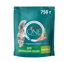 Корм сухой Purina One для взрослых кошек живущих в домашних условиях с индейкой и цельными злаками, 750г