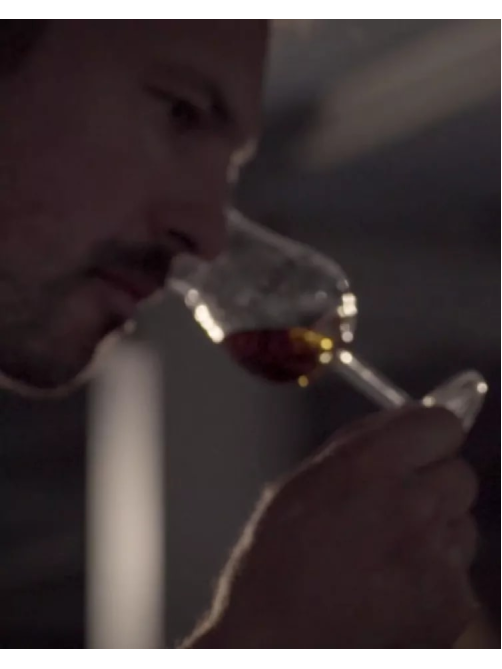 Коньяк Godet VSOP Original Cognac в подарочной упаковке, 0.7л