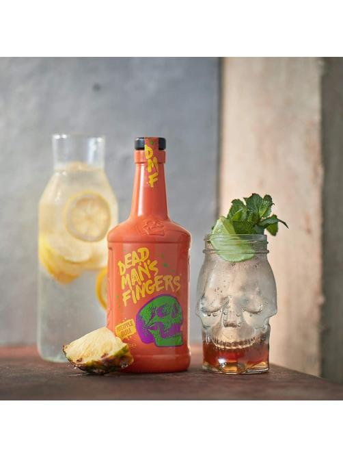 Напиток спиртной Dead Man`s Fingers Pineapple, 0.7л