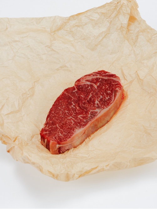Стейк из говядины Taurus Стриплойн Dry Aged категории A, 300г