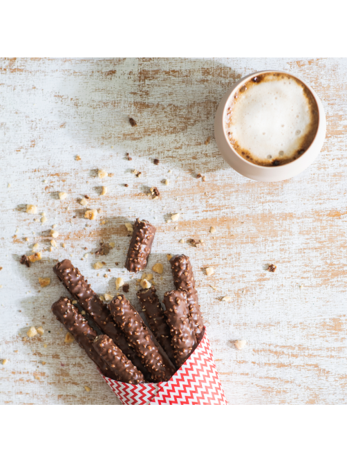Трубочка вафельная Biscolata Nirvana Roll Hazelnut с молочным шоколадом, начинкой из лесного ореха и фундуком, 28г х 12 шт