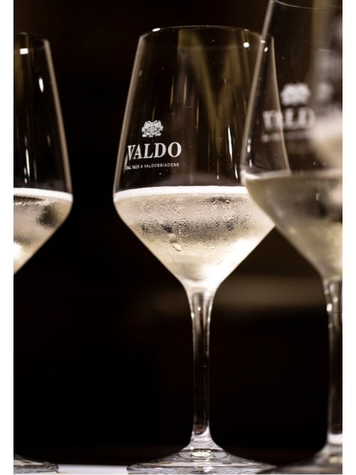 Вино игристое Valdo Prosecco белое сухое, 0.75л