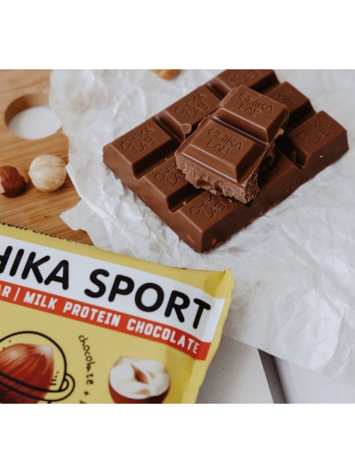 Шоколад протеиновый Chikalab Chika Sport молочный с фундуком без сахара, 100г х 12 шт