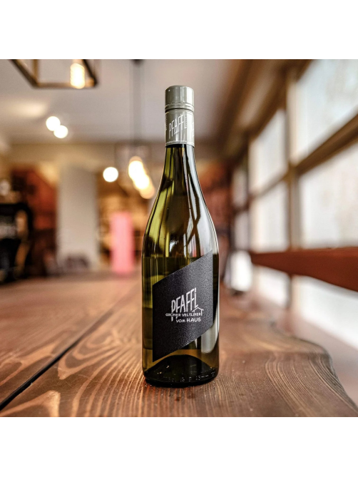 Вино Pfaffl Vom Haus Gruner Veltliner белое полусухое, 0.75л