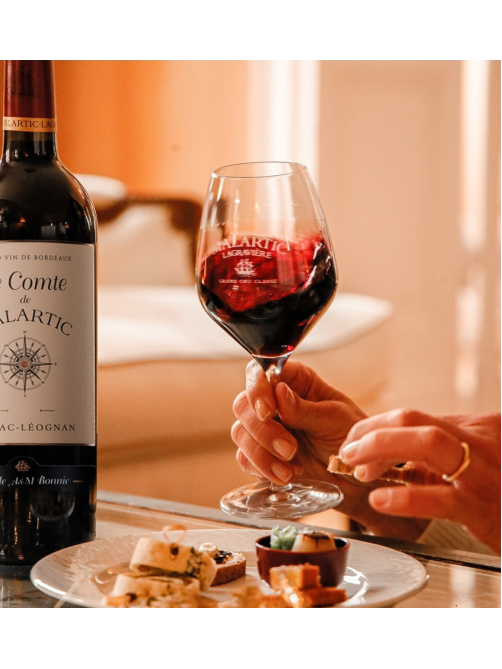 Вино Chateau Malartic-Lagraviere Le Comte de Malartic Pessac-Leognan rouge красное сухое, 0.75л
