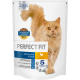 Корм сухой Perfect Fit для взрослых домашних кошек с курицей, 650г