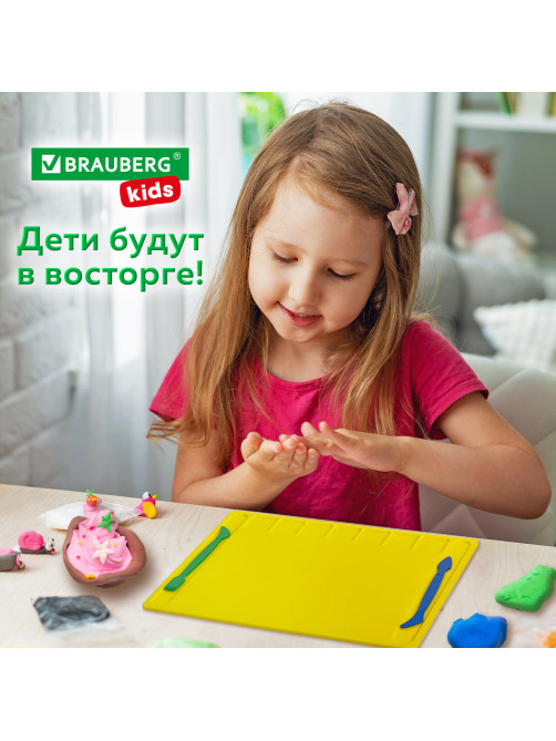 Доска для лепки с отделениями и 2 стеками А4, 280х200 мм, желтая, BRAUBERG KIDS, 271144