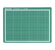 Коврик (мат) для резки BRAUBERG, 3-слойный, А4 (300х220 мм), двусторонний, толщина 3 мм, зеленый, 236905