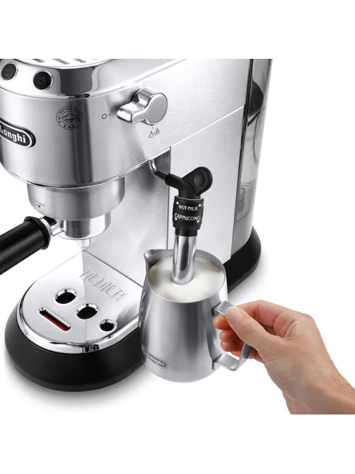 Кофеварка рожковая DELONGHI Dedica EC685.M, 1350 Вт, объем 1,1 л, ручной капучинатор, металлик