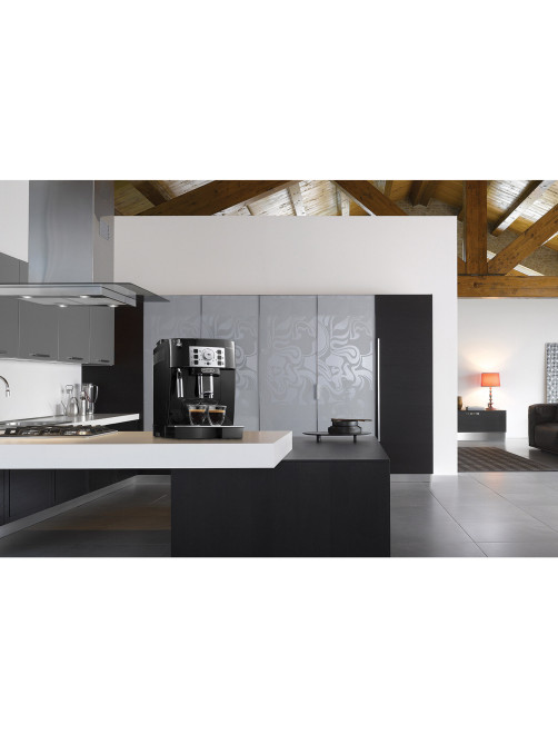 Кофемашина DELONGHI Magnifica S ECAM 22.110.B, 1450 Вт, объем 1,8 л, ручной капучинатор, черная, EСAM 22.110.B