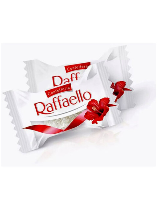 Конфеты RAFFAELLO с цельным миндальным орехом в кокосовой стружке, 240 г, 9020000000995