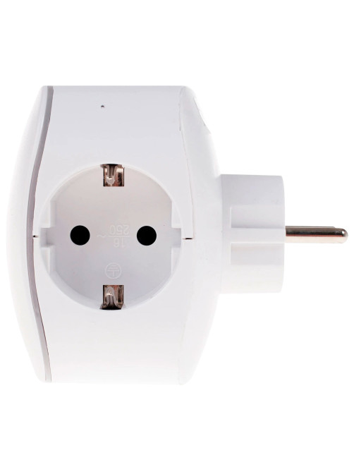 Сетевой разветвитель ЭРА SP-3e 3 розетки + 2 USB, с заземлением, со шторками, 16 А, белый, SP-3e-USB-2A
