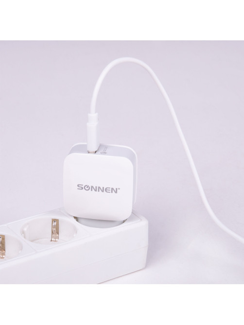 Зарядное устройство быстрое сетевое (220 В) SONNEN, USB QC 3.0 18 Вт, 3 А, белое, 455506