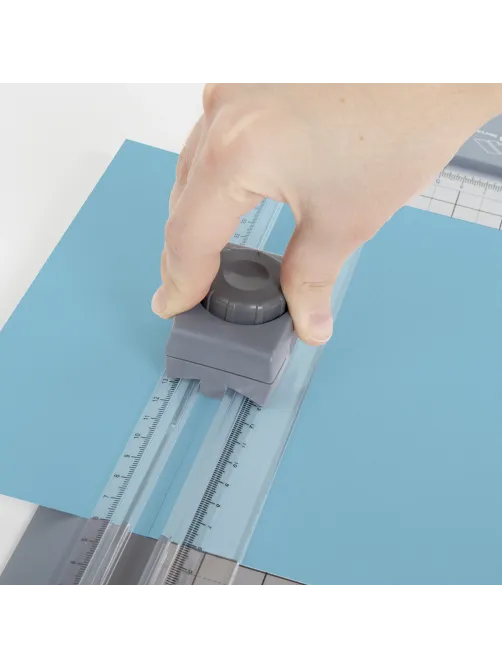 Резак роликовый с тремя типами резки BRAUBERG TRIPLE CUT, до 10 л., длина реза 310 мм, 532330