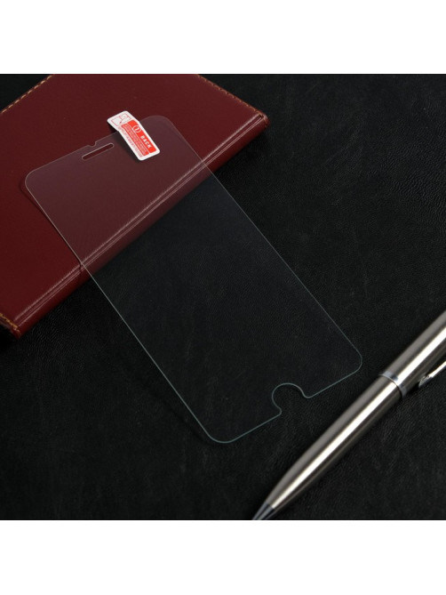 Защитное стекло 2.5D Luazon для iPhone 6 Plus/6S Plus (5.5