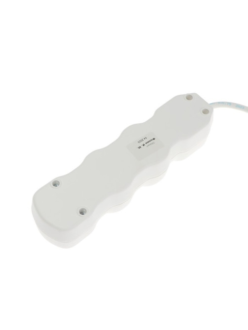 Удлинитель Luazon Lighting ECO, 3 розетки, 8 м, 10 А, 2200 Вт, ПВС 3×0.75 мм2, с заземлением, белый